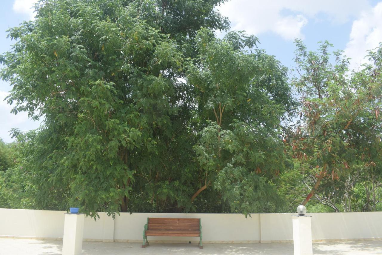 Sharad Baug Homestay Bhuj Εξωτερικό φωτογραφία