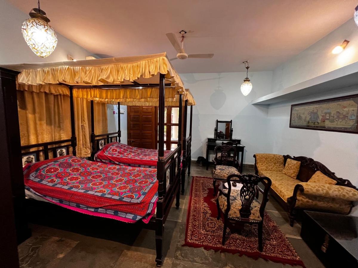 Sharad Baug Homestay Bhuj Εξωτερικό φωτογραφία