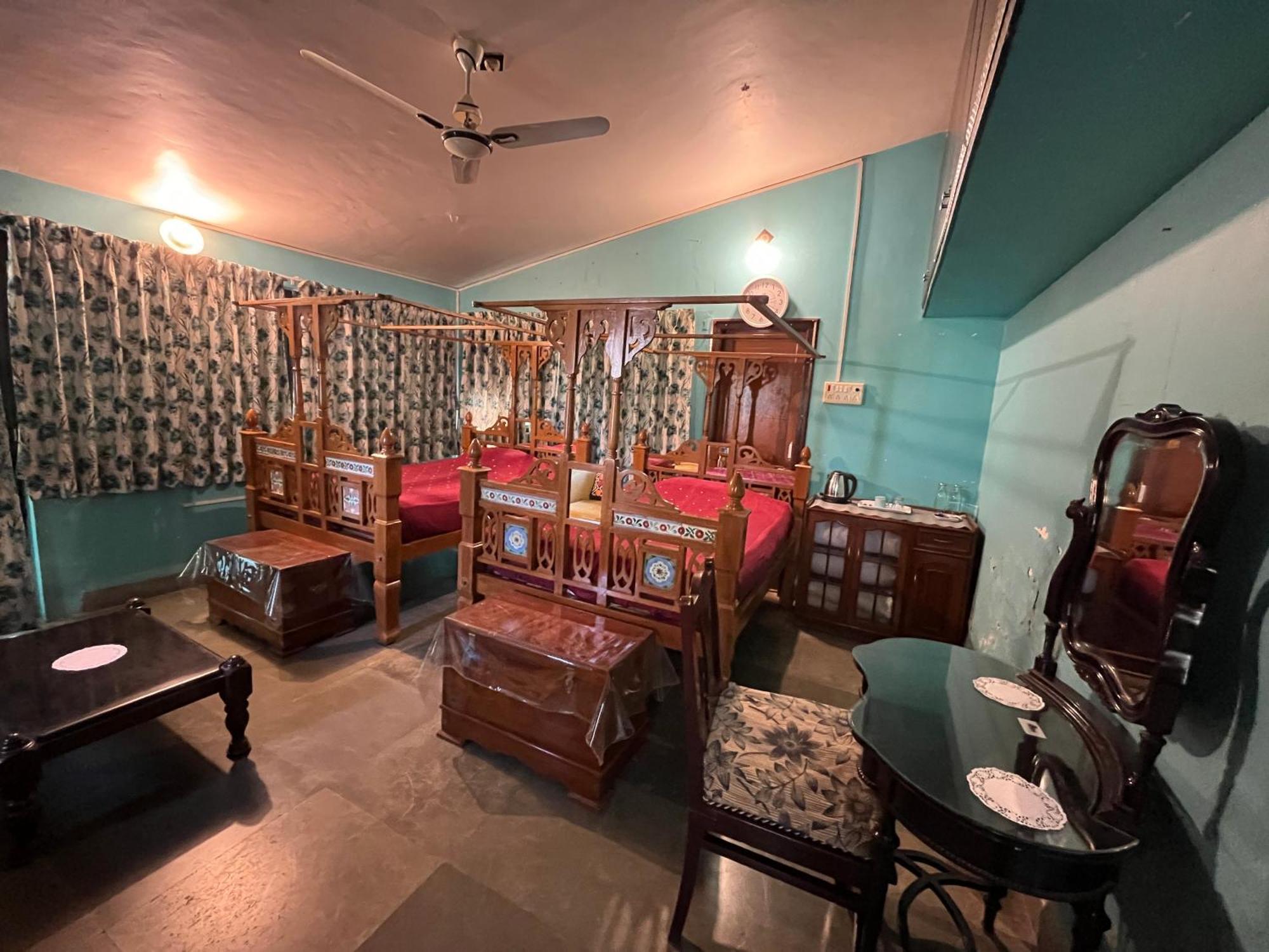 Sharad Baug Homestay Bhuj Εξωτερικό φωτογραφία