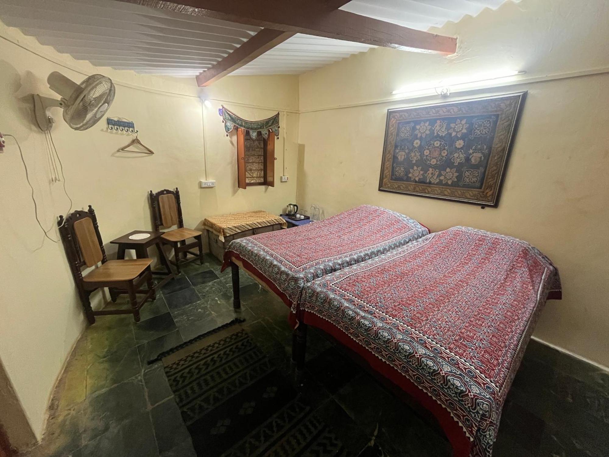 Sharad Baug Homestay Bhuj Εξωτερικό φωτογραφία